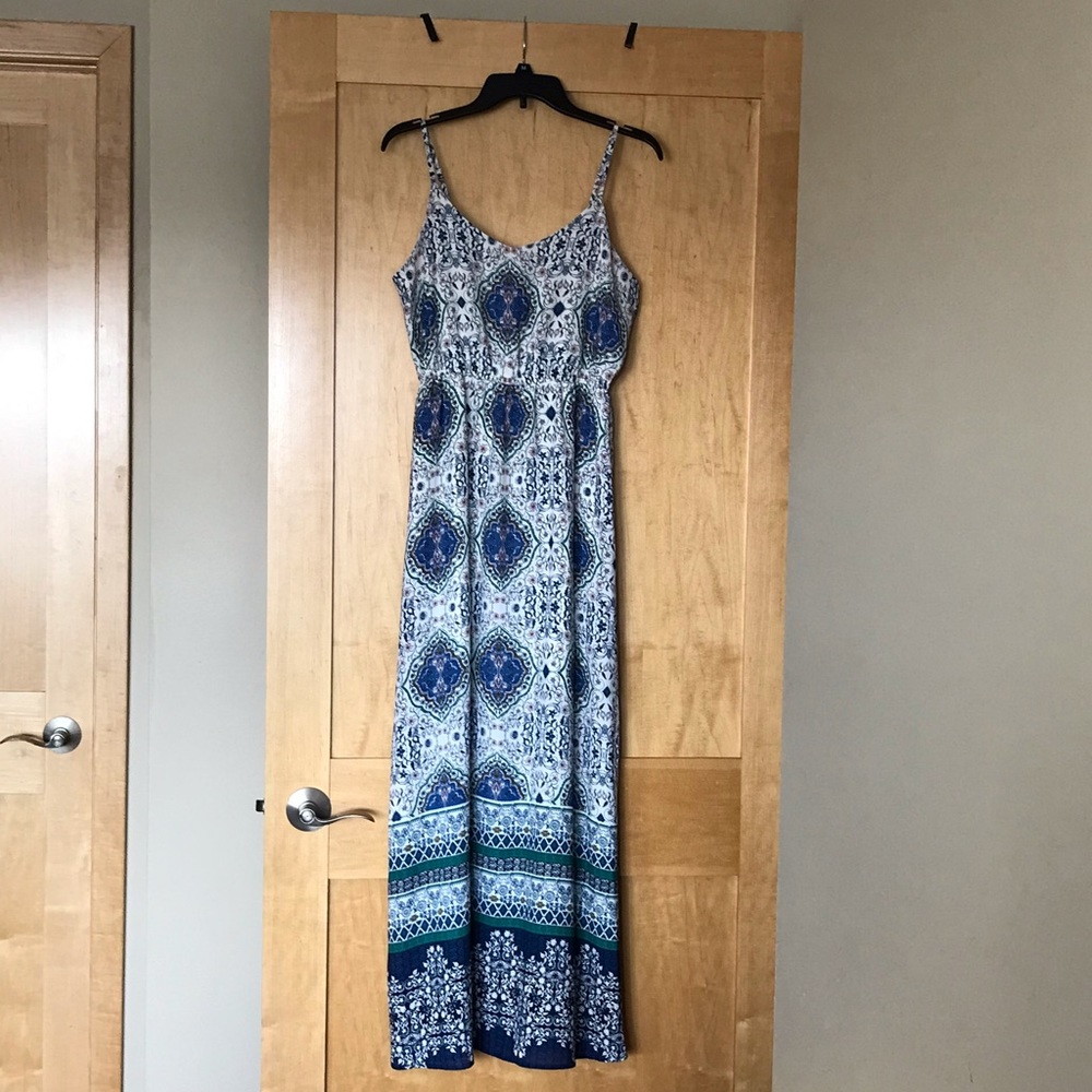 Skies Are Blue Maxi Sundress - Medium- NWOT